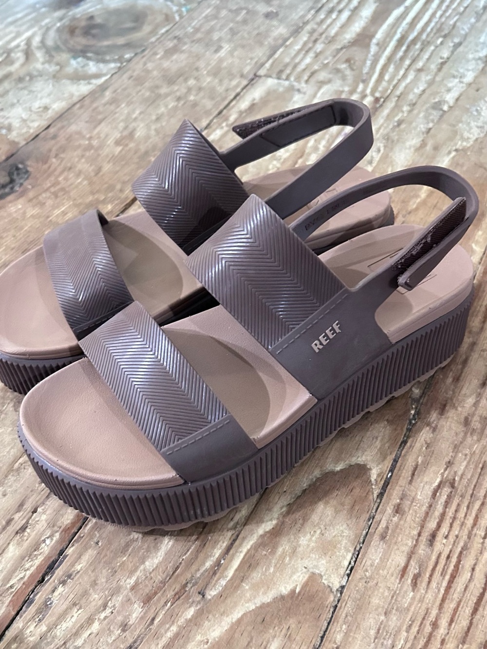 Reef Women’s Platform Slingback Sandals - Mauve Brown